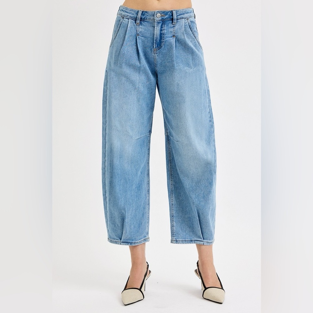 RISEN Mid Rise Fit Crop Wide Volume Leg Jeans